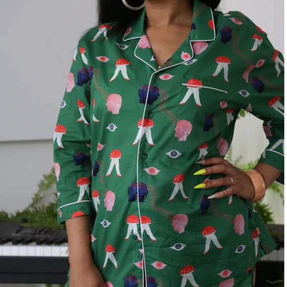 Rock Soup sz M Trippy Vibes' PJ Shirt by artist Elizabeth Haidle eclectic quirky - Picture 2 of 4